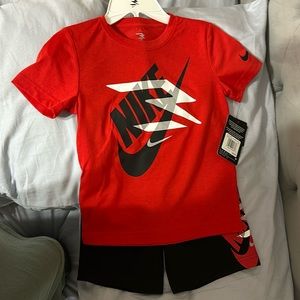 Nike 2 piece set